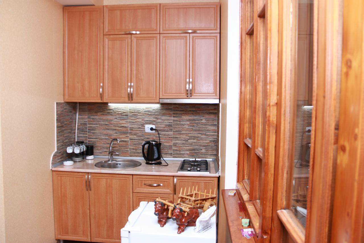 Apartment Nino Botanical Tbilisi Exterior photo