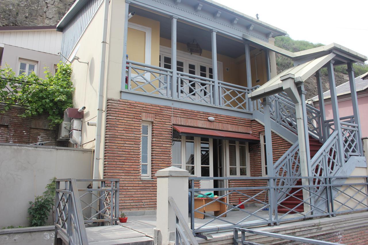Apartment Nino Botanical Tbilisi Exterior photo