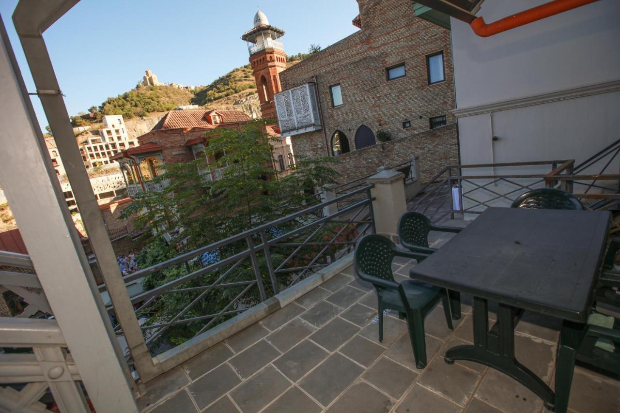 Apartment Nino Botanical Tbilisi Exterior photo